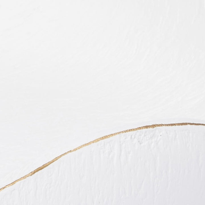 White gesso bowl rim with thin gold border