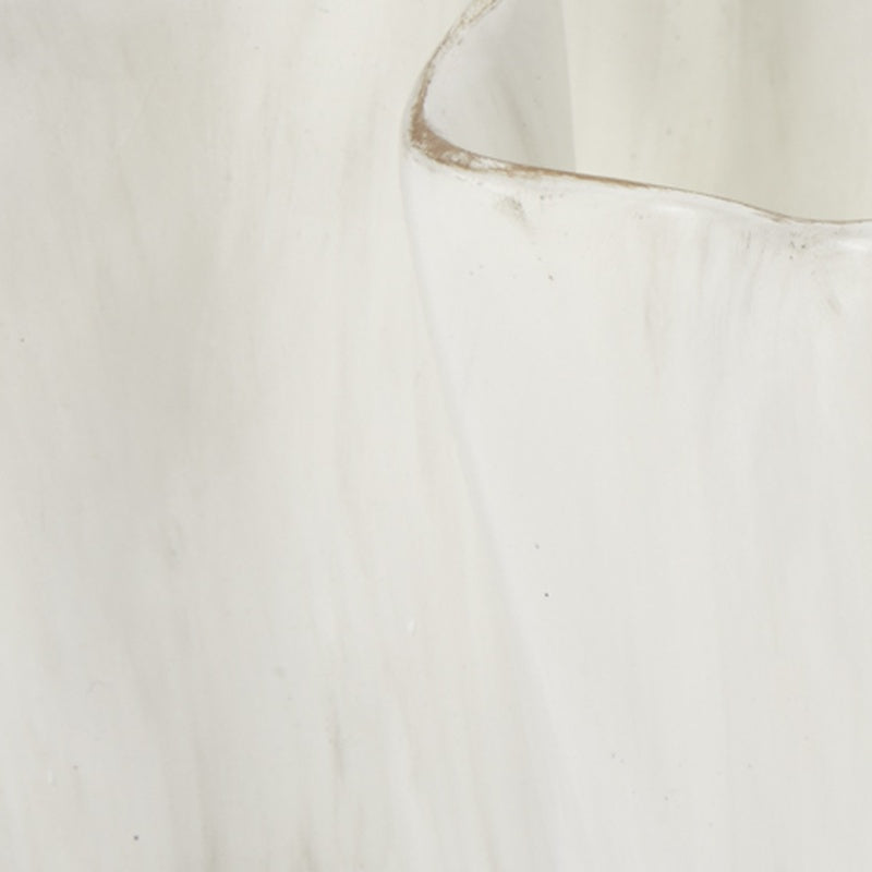 Cream wash bowl interior with thin gold rim detail