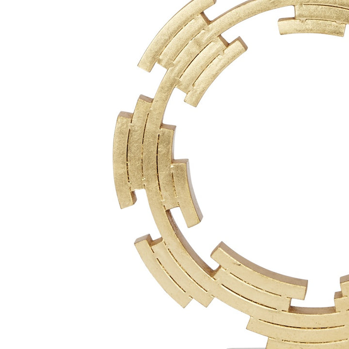 Gold metal ring frame detail for table lamp