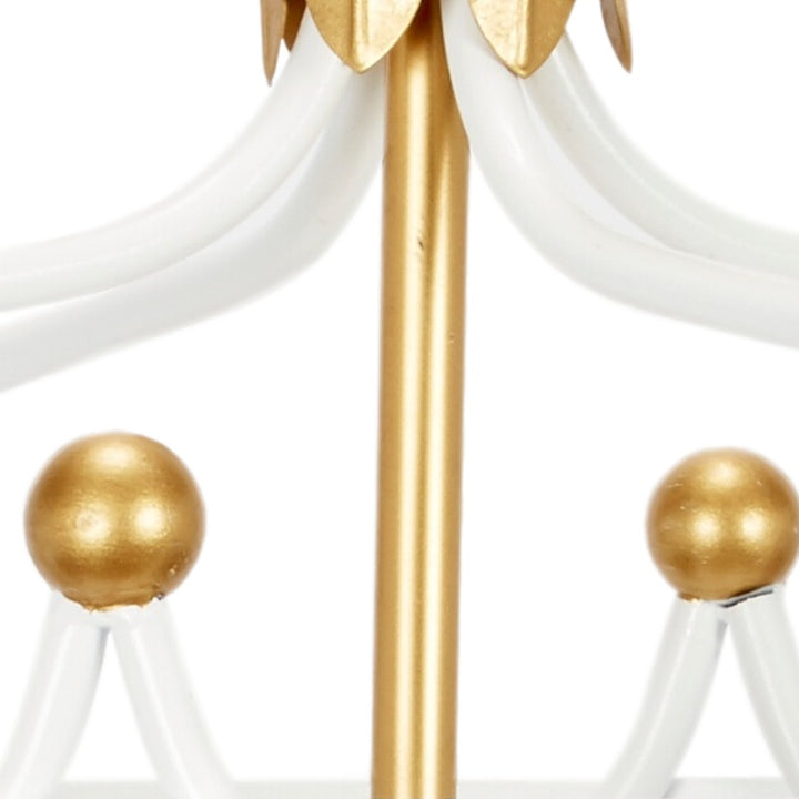 White and gold Sabrina pendant with central gold stem and three ball finials