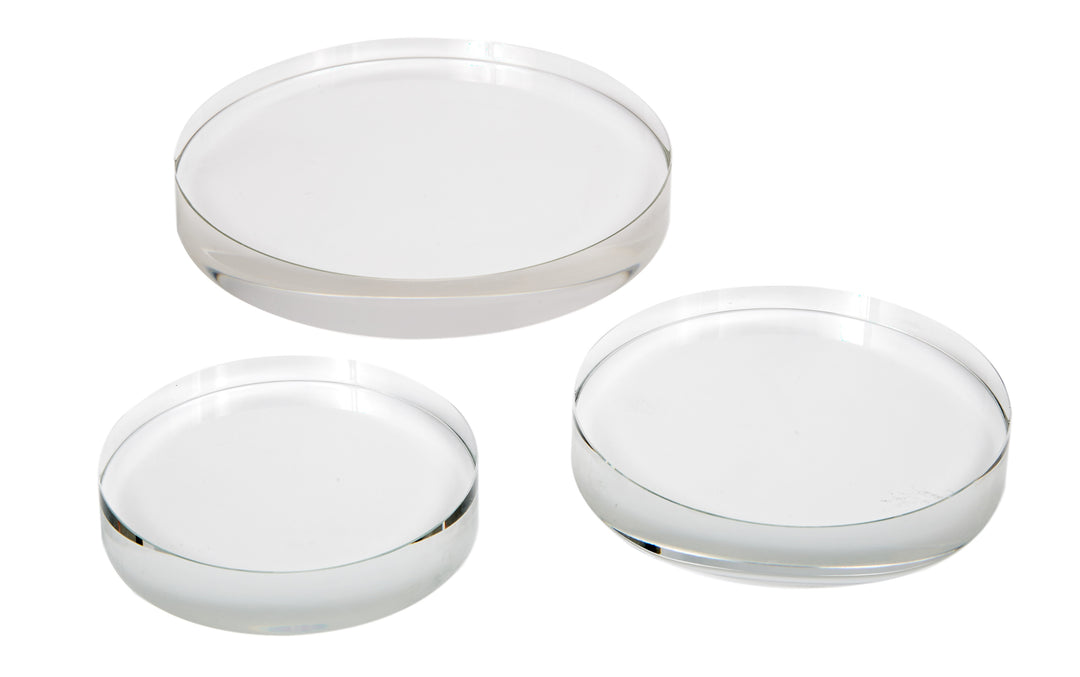 Set of 3 clear round crystal risers